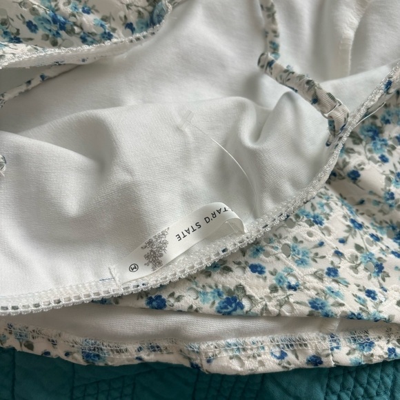 Altar’d State Floral Eyelet Corset Top - Picture 4 of 4